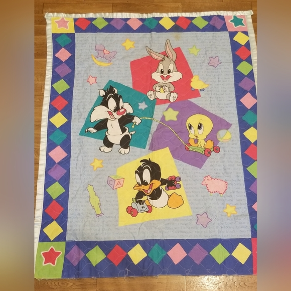 Baby Looney Toons unfinished blanket‎ - Picture 1 of 6